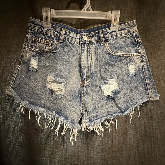 SHEIN Pants - SHEIN HI-RISE SHORTS